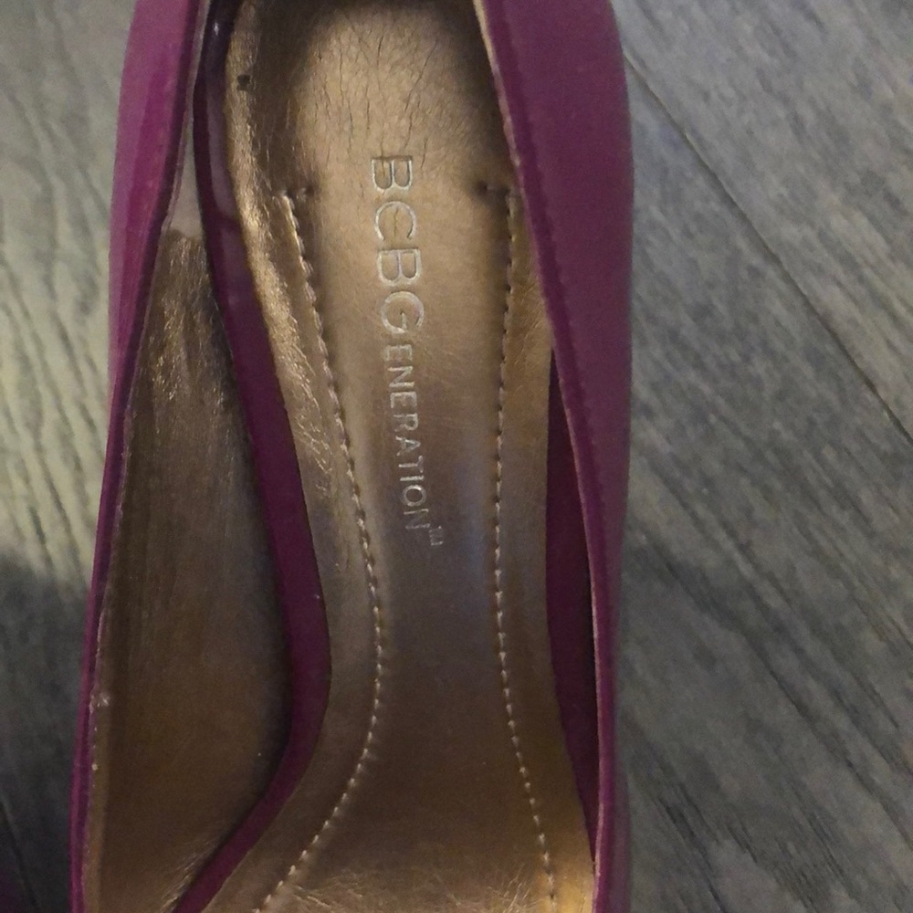 BCBGENERATION purple Woman’s peep toes Pumps - Picture 7 of 8